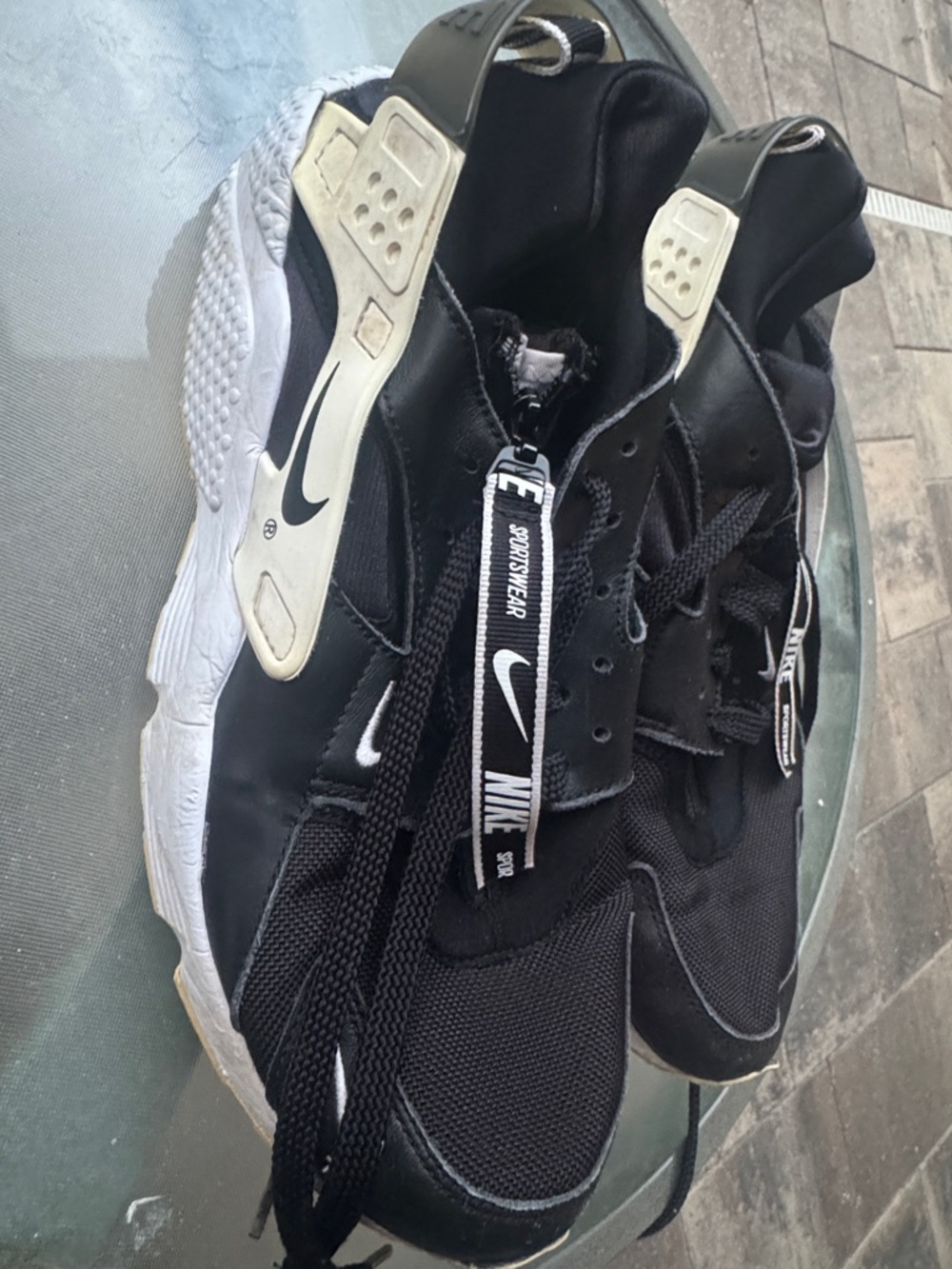 Men’s Nike Black and Cream Air Huarache-Style Sneakers